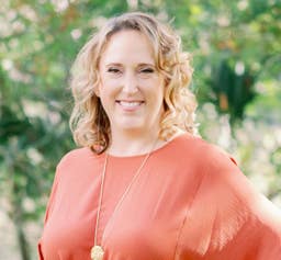 Stacie Kelly