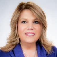 Debbie Lemek