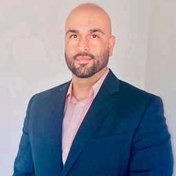Carlos J