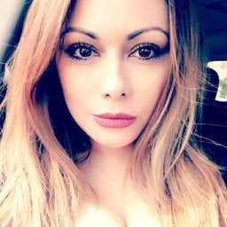 Angela Hernandez